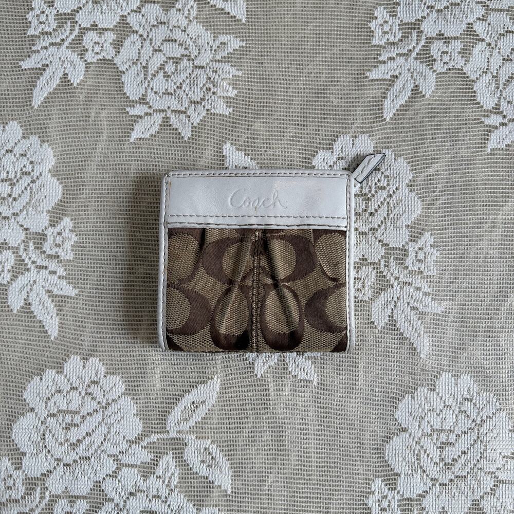 Coach Signature Canvas White Leather Zip Wallet